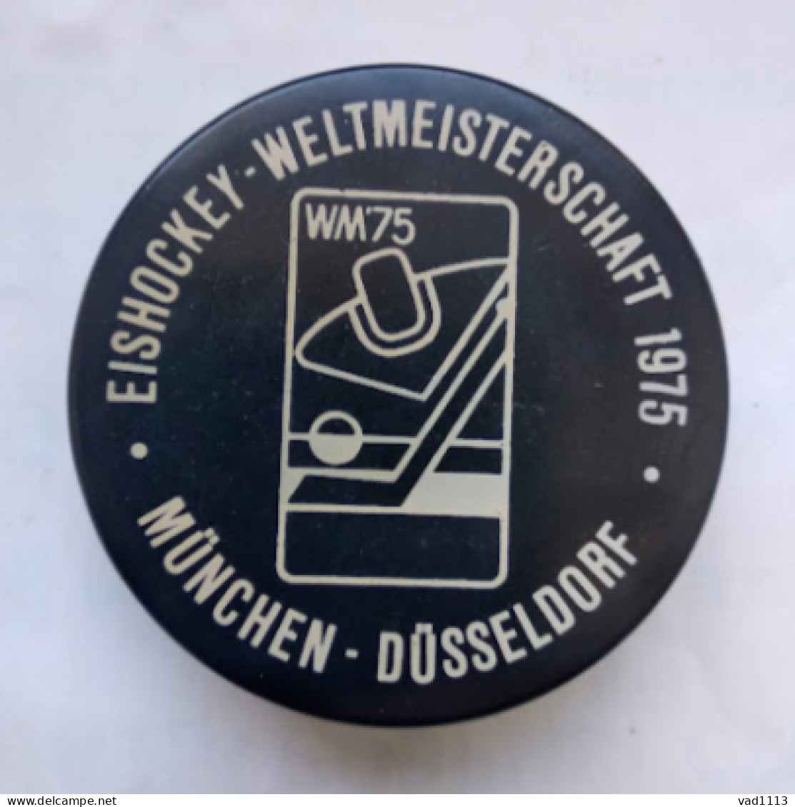 Ice Hockey - Hockey - Official Puck IIHF World Cup 1975 Germany. - Autres & Non Classés