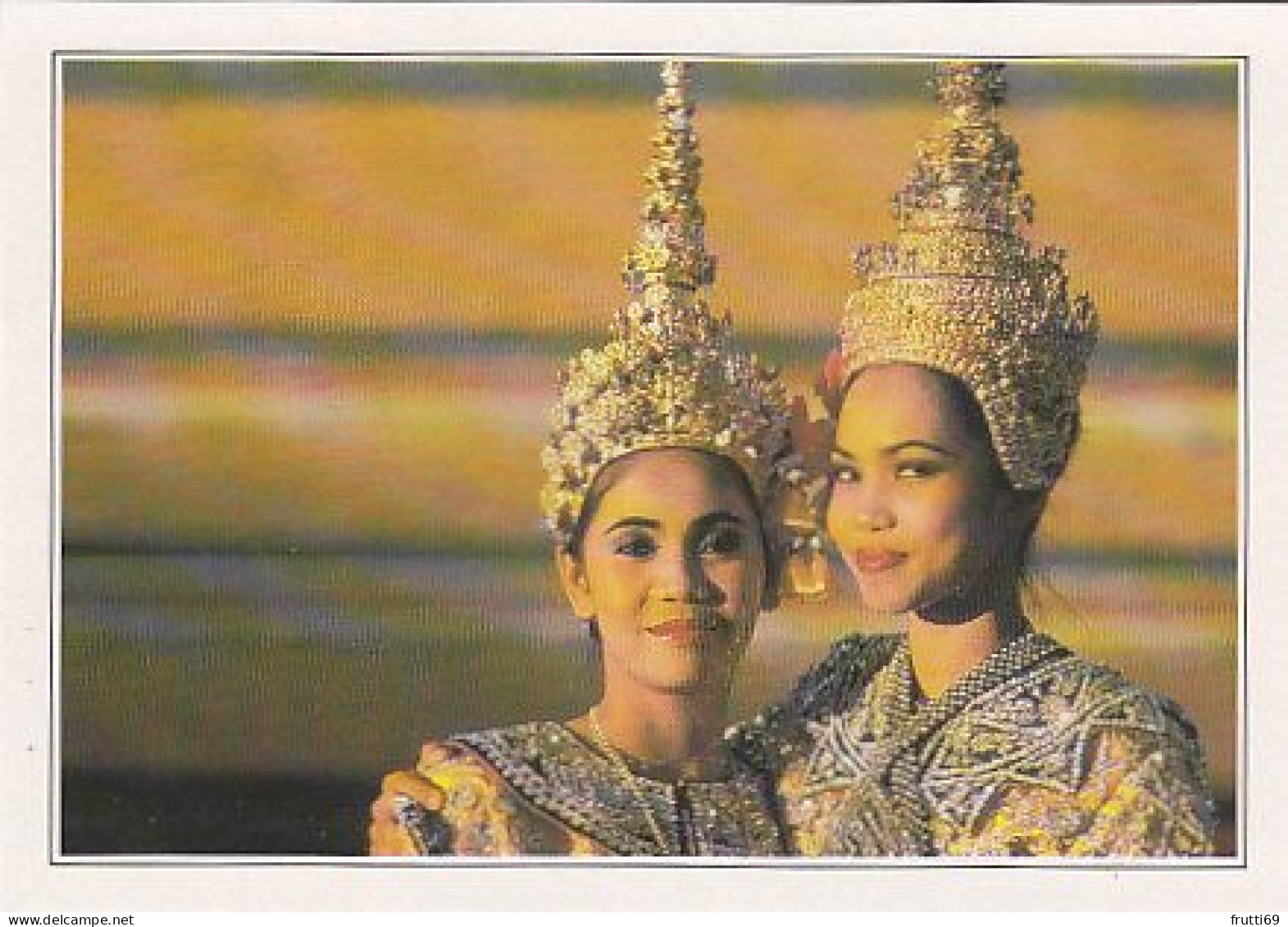 AK148215 THAILAND - Bangkok - Tänzerinnen - Thaïlande