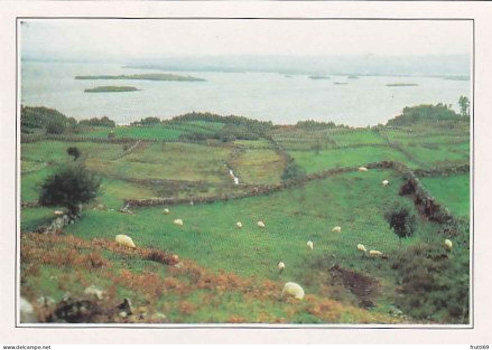 AK148335 IRELAND - Connemara - Lough Corrib - Galway