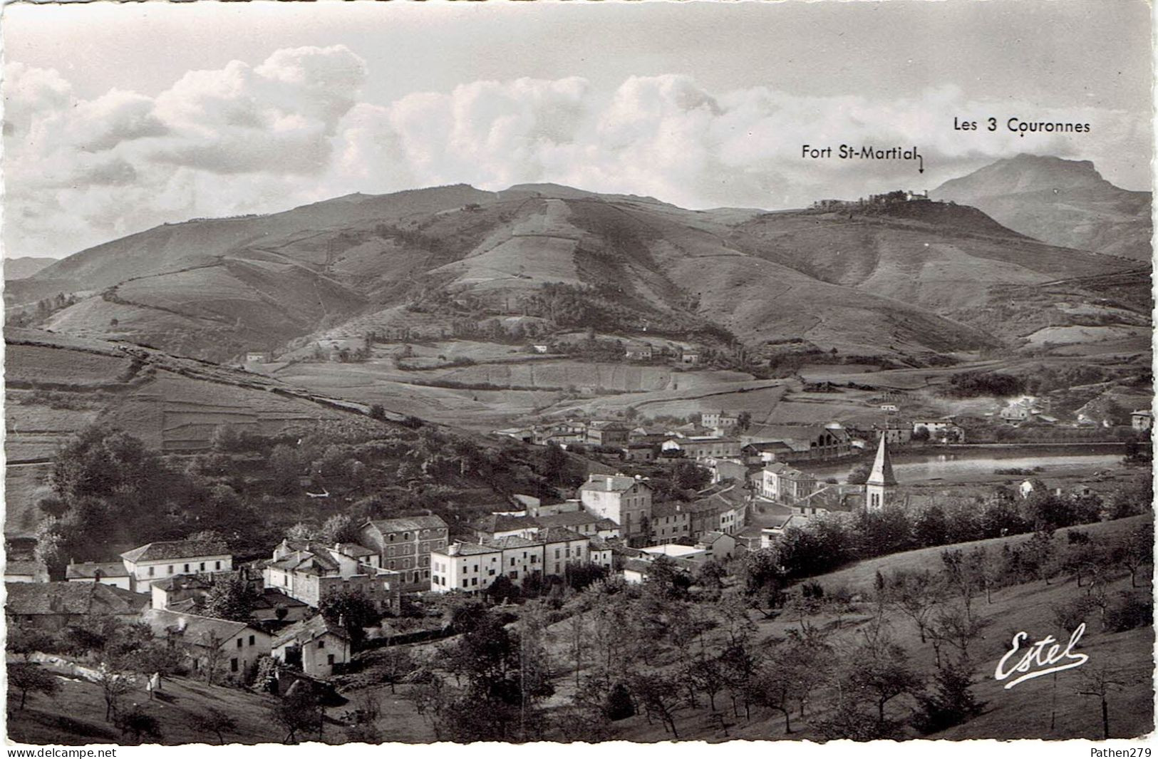 CPSM FRANCE 64 PYRENEES-ATLANTIQUES URRUGNE - Behobie - Vue Générale - Au Loin, Le Fort St-Martial Et Le Mont - Urrugne