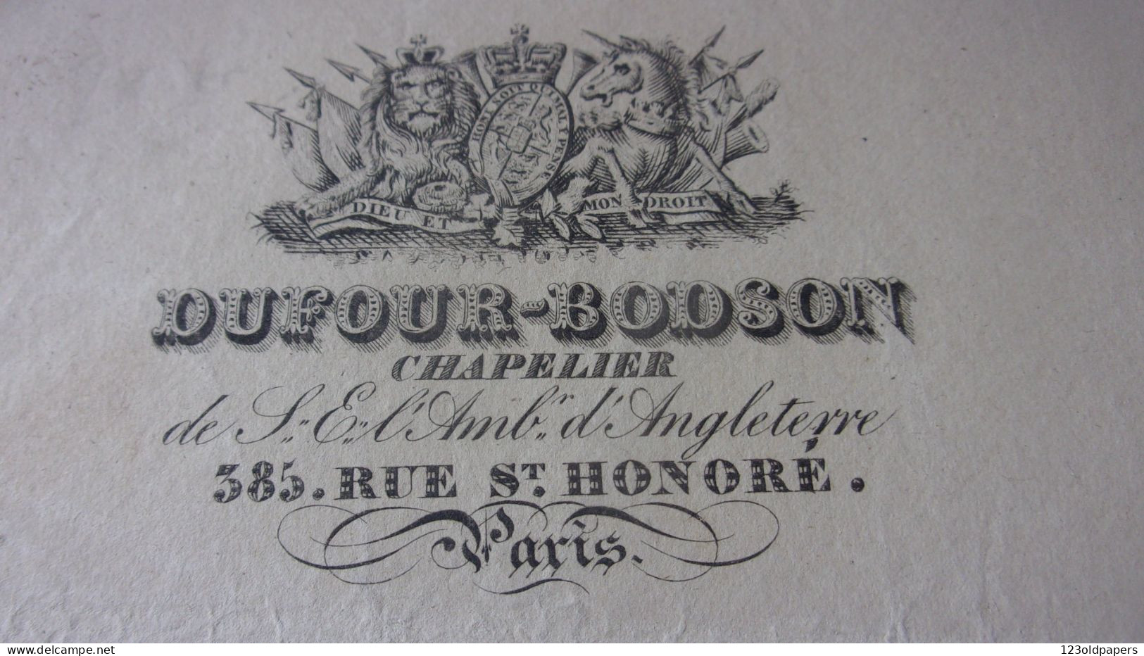 FACTURE 1832 DUFOUR BODSON CHAPELIER à Paris,  385 RUE SAINT HONORE A MR LE COMTE DE SERRANT - 1800 – 1899