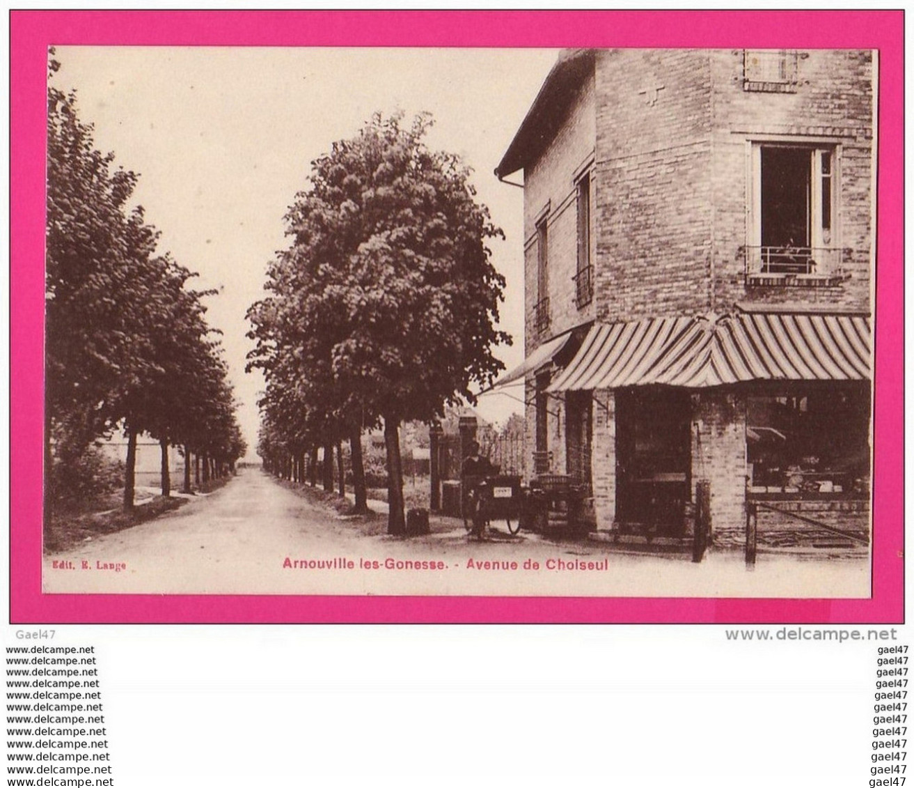 CPA (Réf : PA083) ARNOUVILLE-LES-GONESSE (95 VAL-D'OISE) Avenue De Choiseul (animée) - Arnouville Les Gonesses