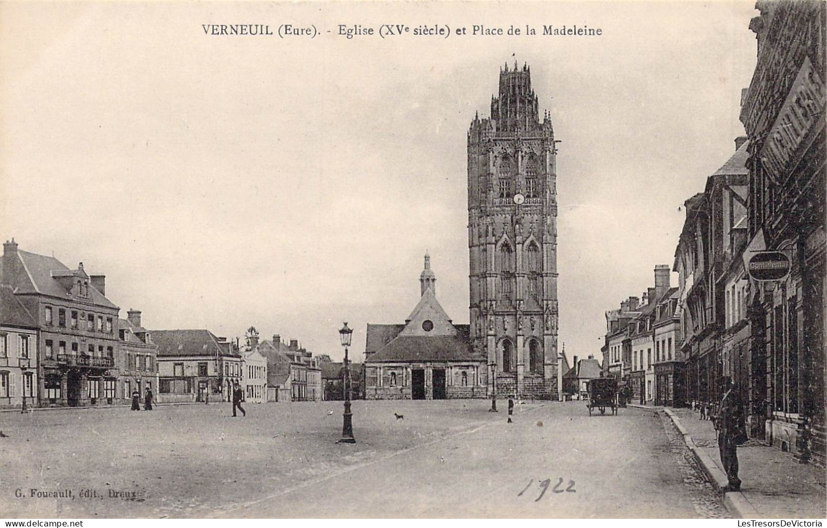 FRANCE - 18 - VERNEUIL - Eglise XVe Siècle Et Place De La Madeleine  - 1922 - Carte Postale Ancienne - Verneuil-sur-Avre