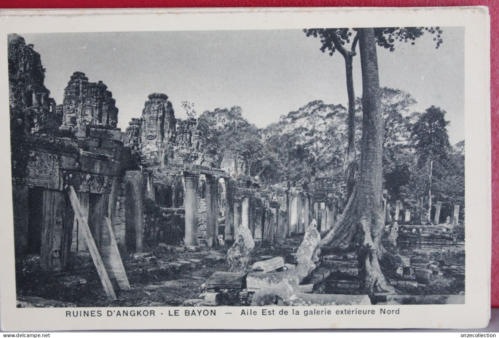 ANGKOR       -     LE  BAYON   AILE  EST    -      19.. - Cambodge