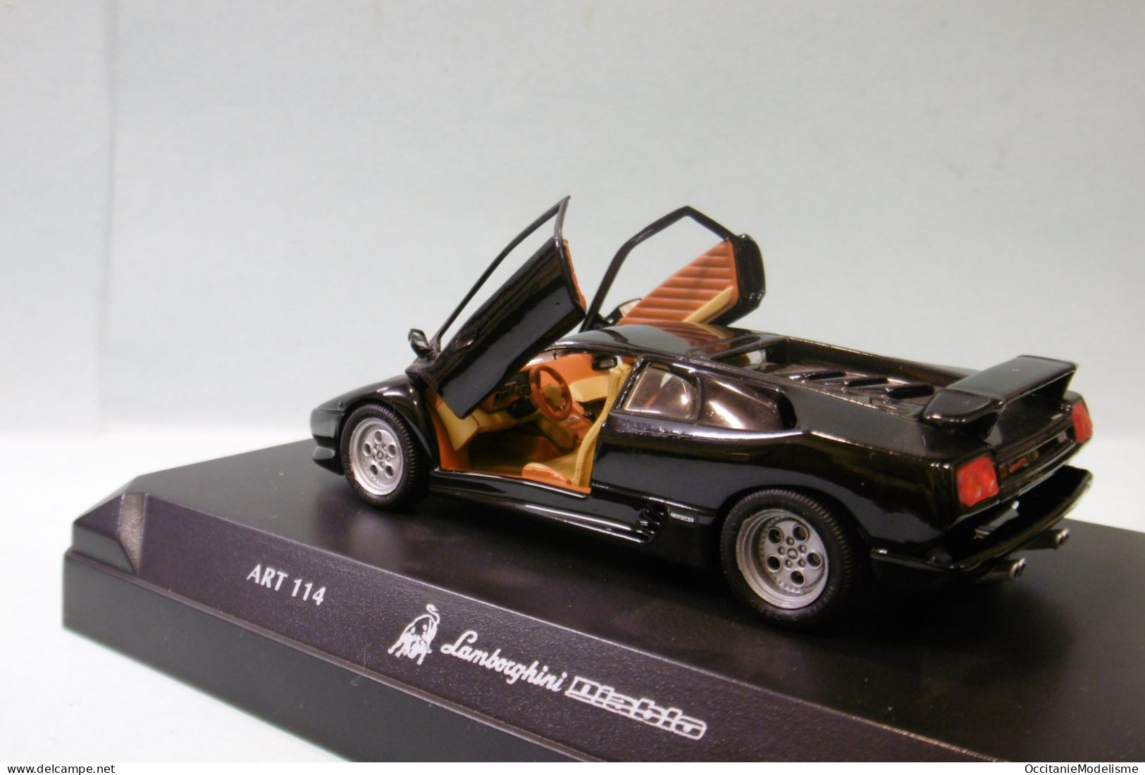 DetailCars - LAMBORGHINI DIABLO Noir Réf. 114 BO 1/43 - DetailCars