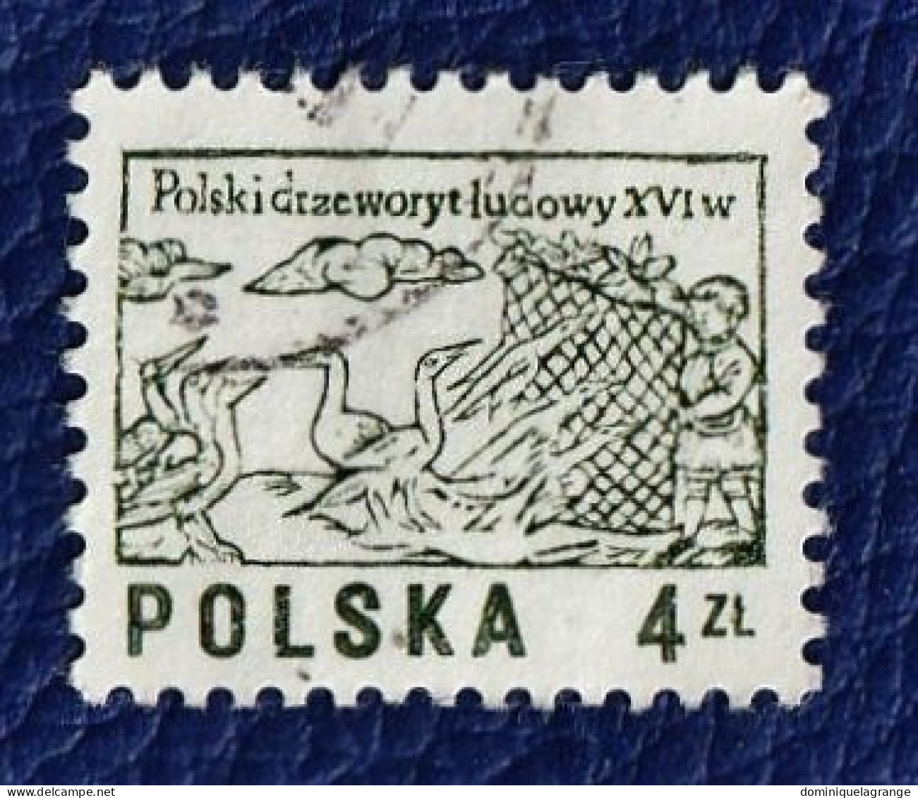 10 timbres de Pologne "vieilles gravures" et "scènes de guerre" de 1951 à 1974