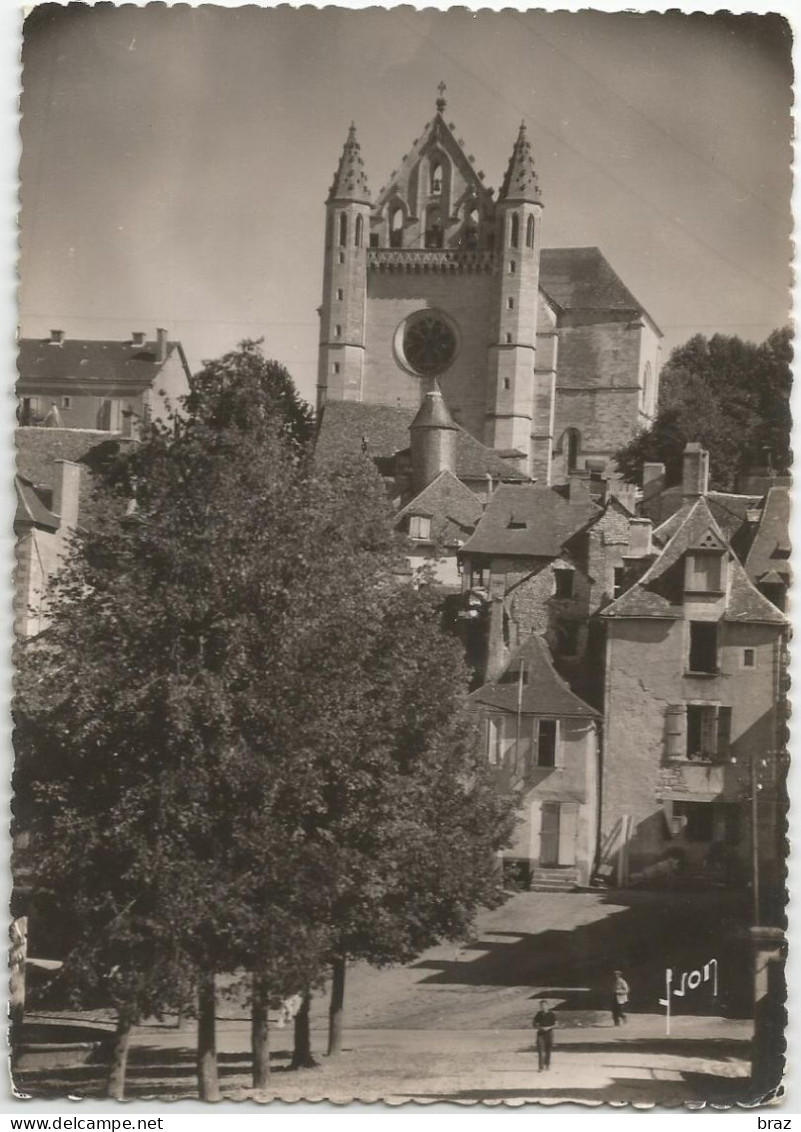 CPSM Terrasson église St Flour - Terrasson-la-Villedieu