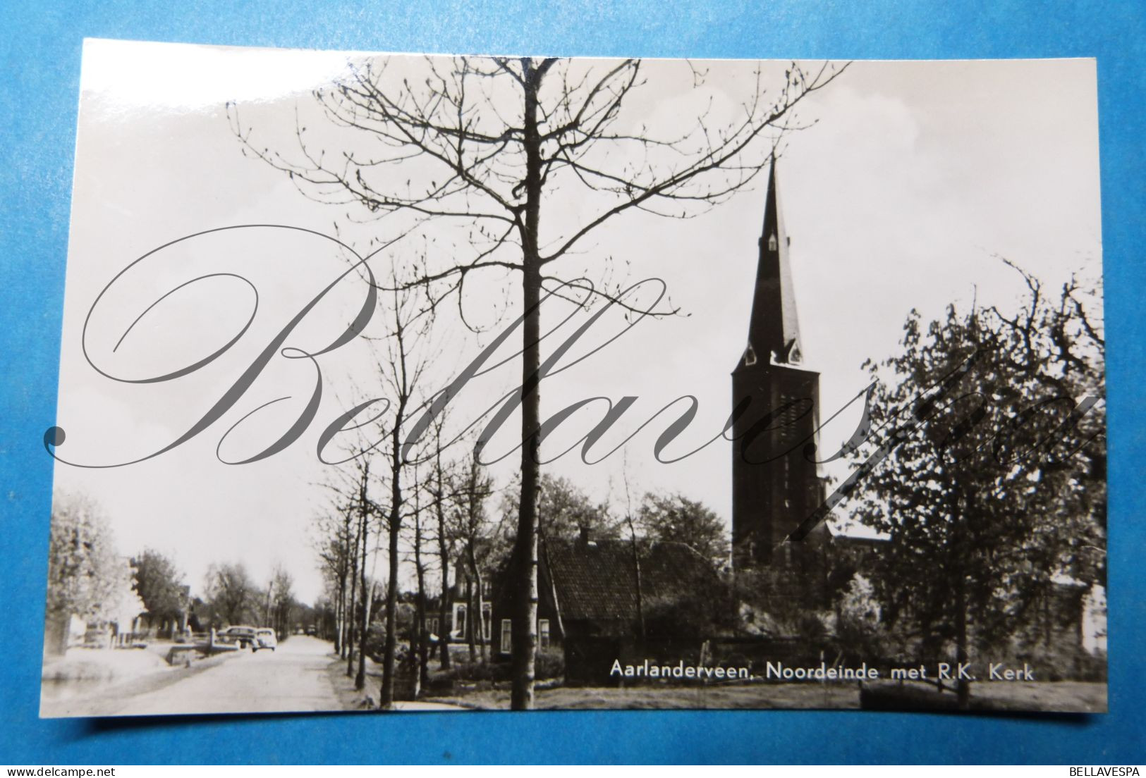 Aarlanderveen Noordeinde Met R.K.Kerk - Alphen A/d Rijn