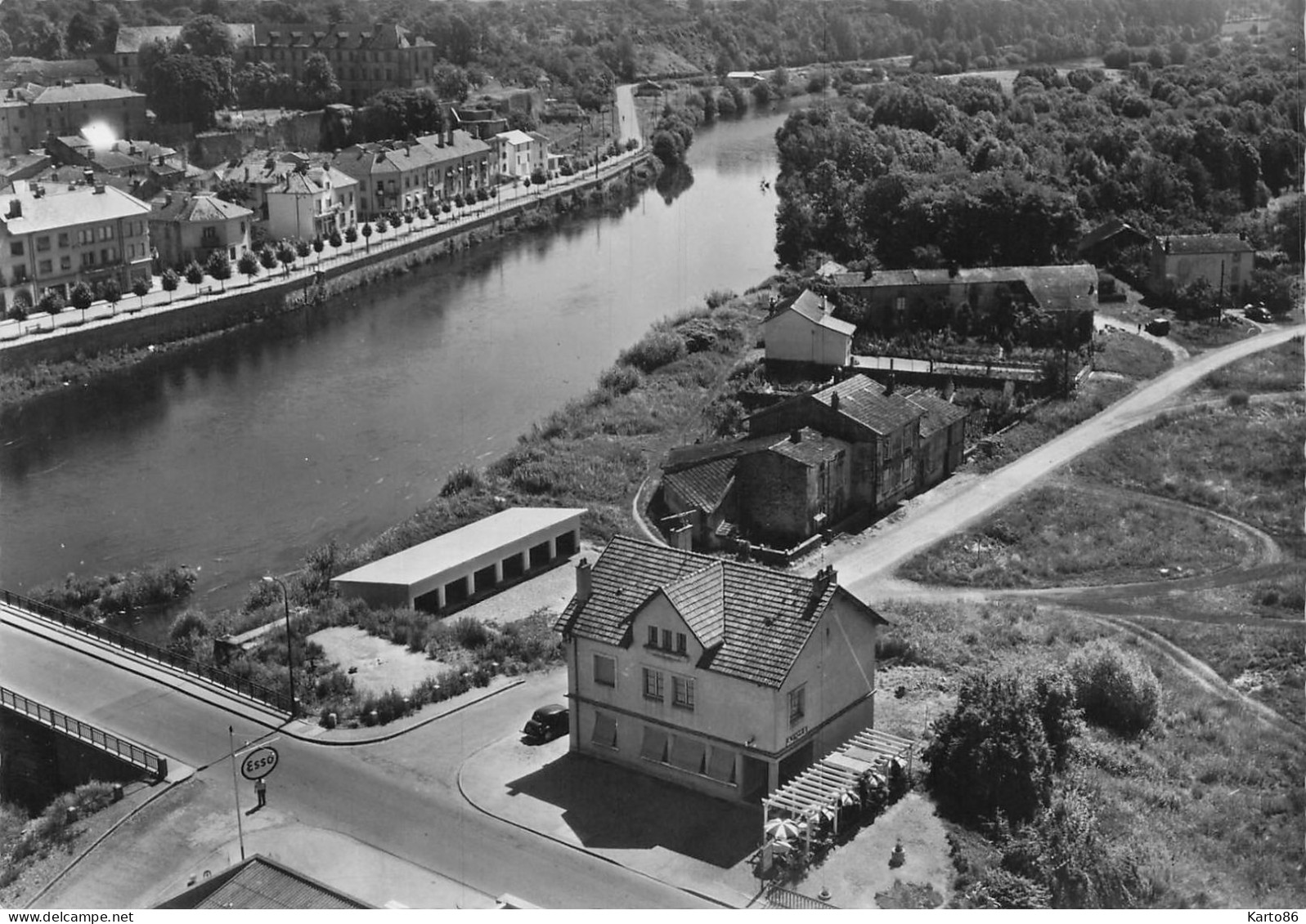 Chatel Sur Moselle * L'Hôtel Du Pont Et La Moselle - Chatel Sur Moselle