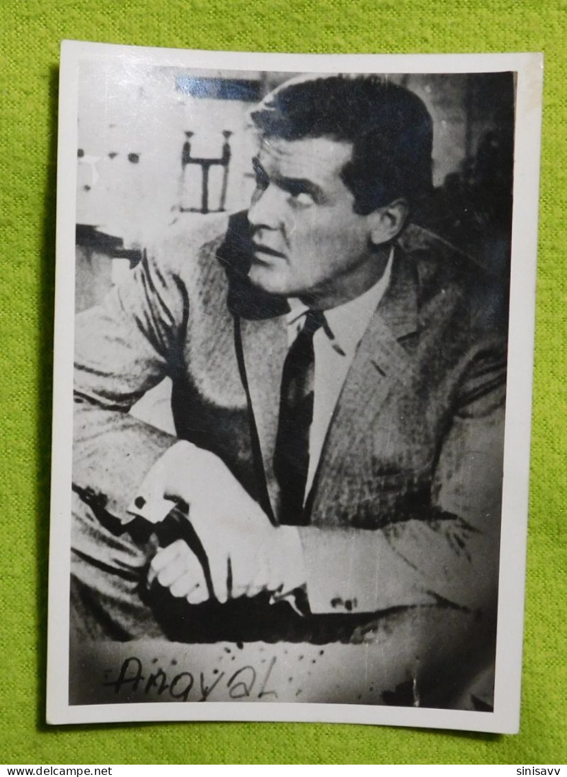 Roger Moore (1927-2017) - Vintage PHOTO With REPRINT- 127x91mm - Persone