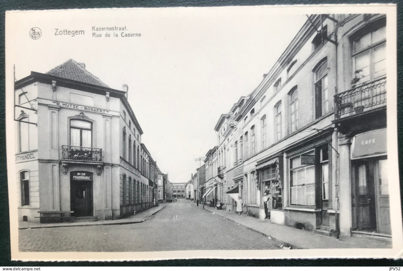 (6609) Zottegem - Kazernestraat - In De Fruitbeurs - R. Hutse-Bogaert - Zottegem