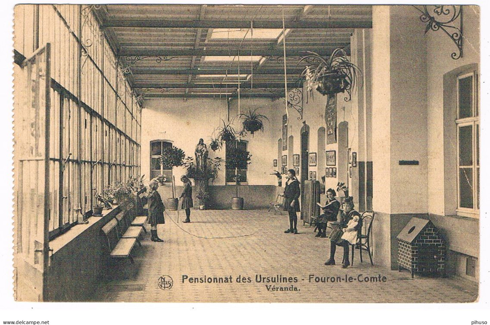 B-9565  FOURON-LE-COMTE : Pensionnat Des Ursulines - Veranda - Voeren