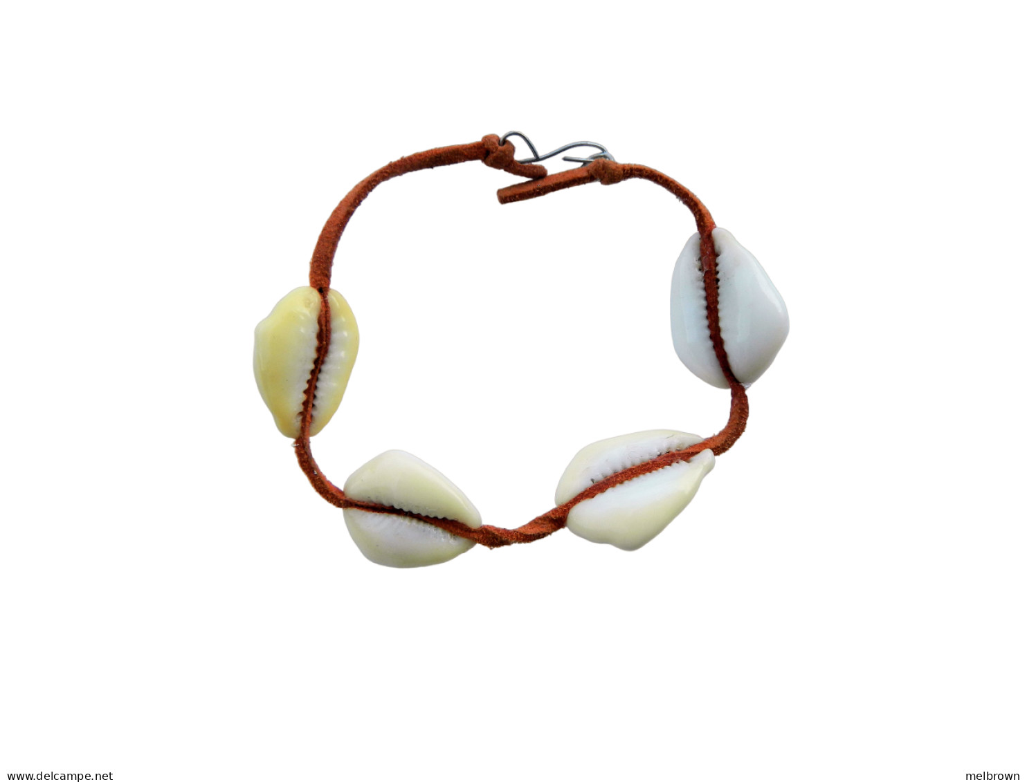 Cowrie Shell Handmade Bracelet - 20.5 Cm Long - Armbänder