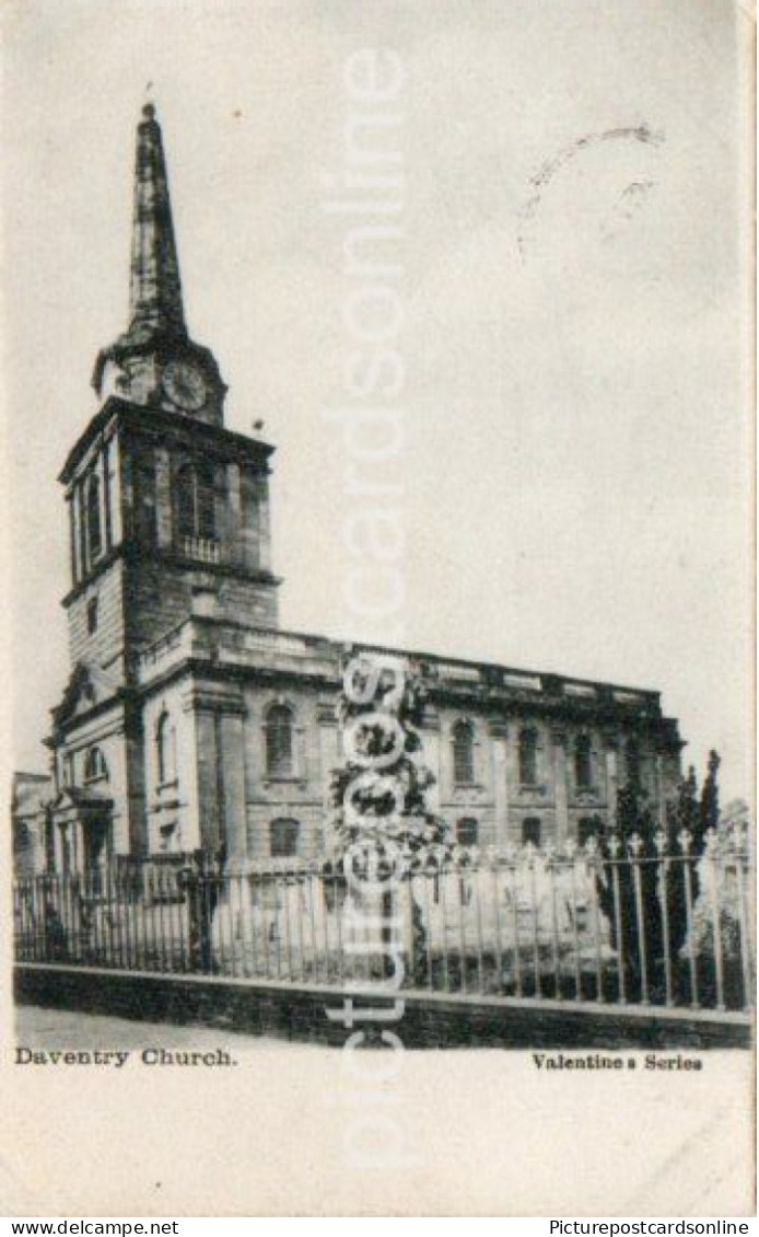 DAVENTRY CHURCH OLD B/W POSTCARD NORTHAMPTONSHIRE - Northamptonshire