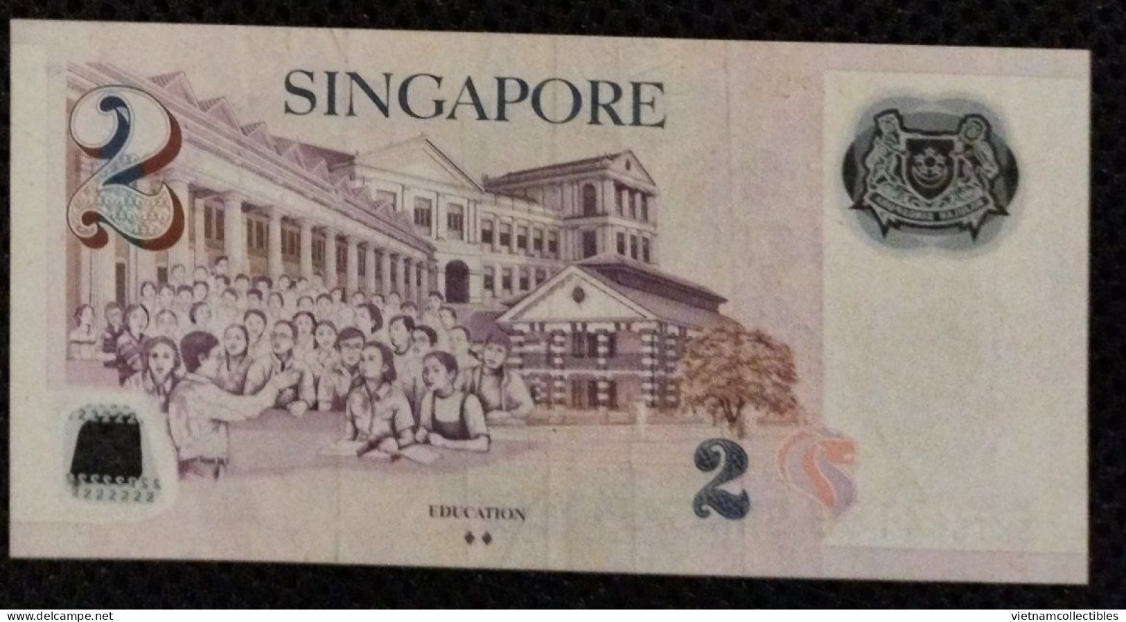 Singapore 2 Dollars VF Polymer Banknote Note / 02 Photos - Singapour