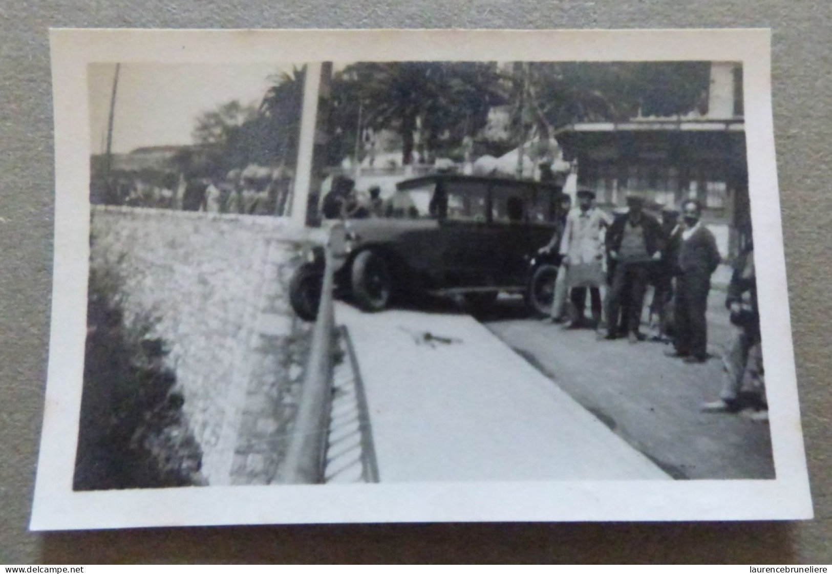 65 - PYRENNEES ORIENTALES -  VOYAGE -    VOITURE  ANCIENNE  HISPANO SUIZA - Cars