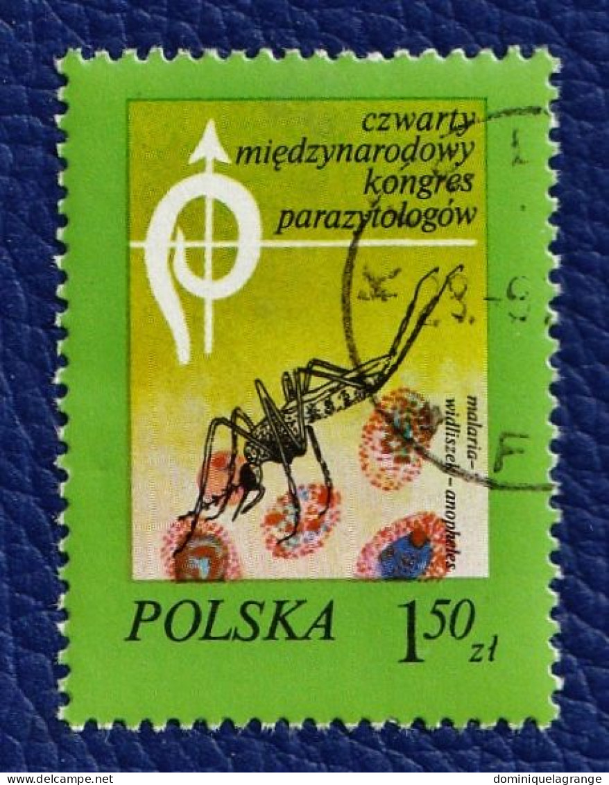 10 timbres de Pologne "animaux" et "symboles" de 1973 à 1985