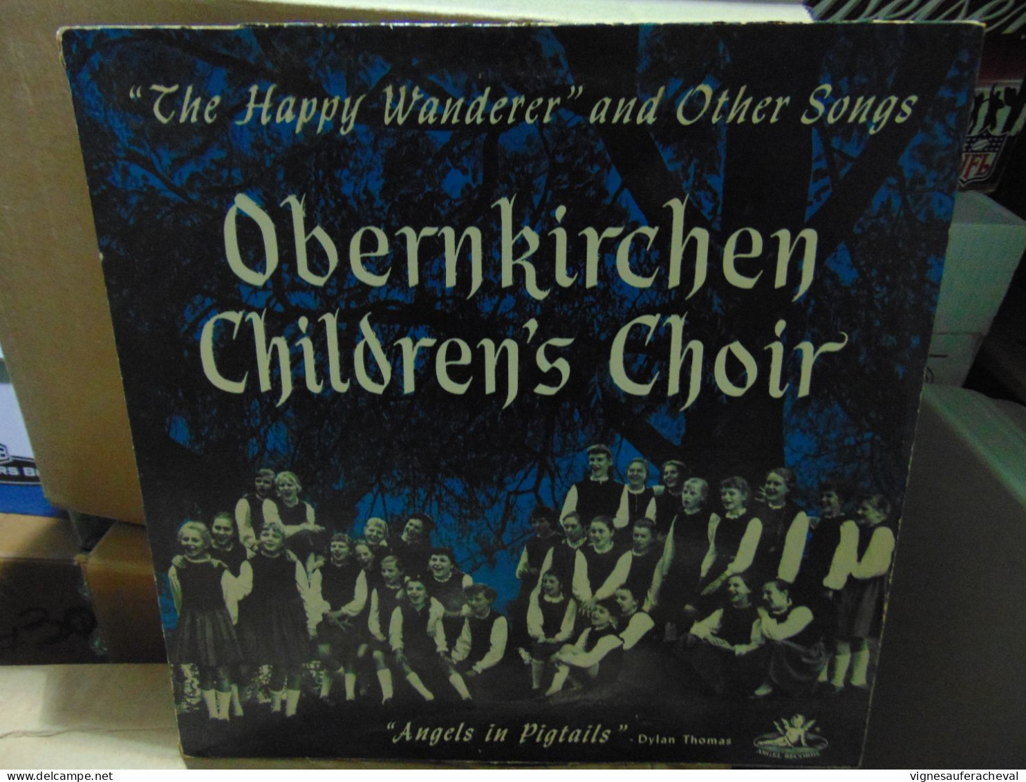 Obernkirchen Children's Choir - The Happy Wanderer - World Music