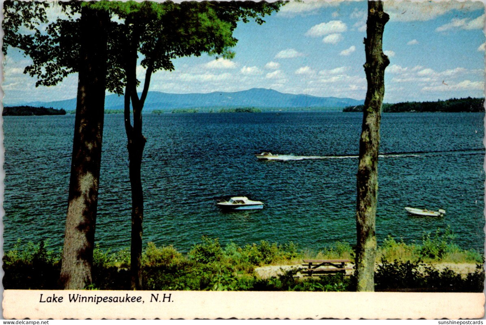 New Hampshire White Mountains Lake Wiinipesaukee - White Mountains