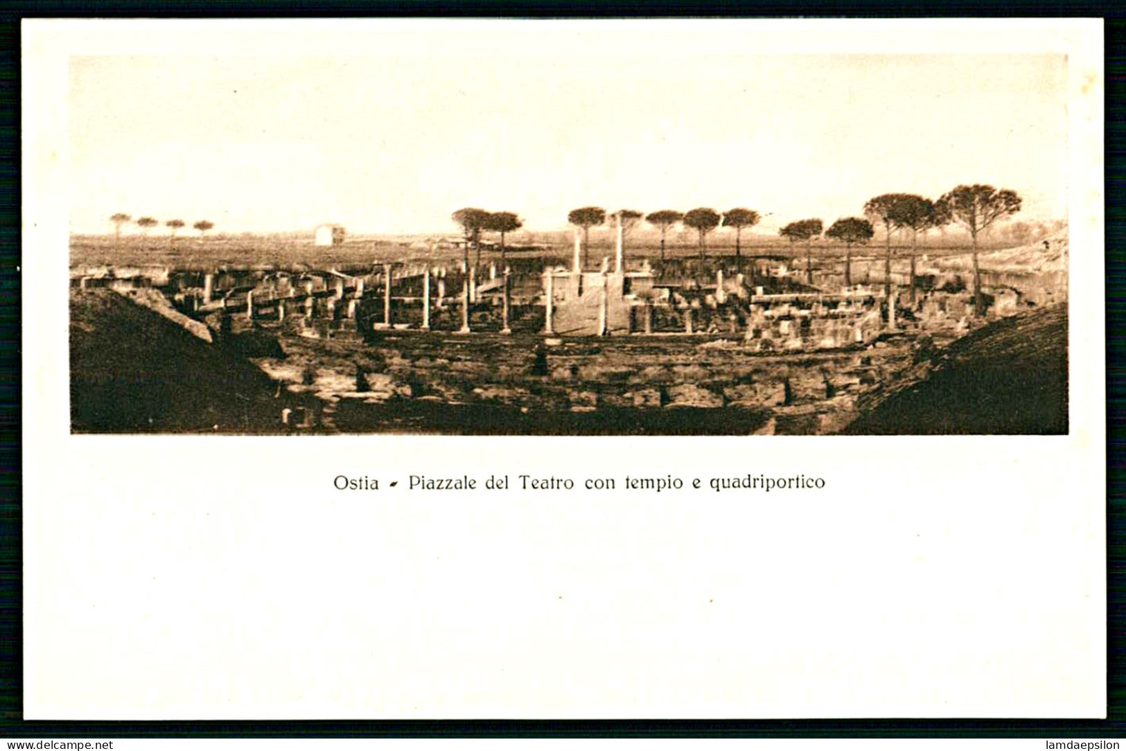 A63 ITALIE CPA  OSTIA - PIAZZALE DEL TEATRO CON TEMPIO - Colecciones Y Lotes