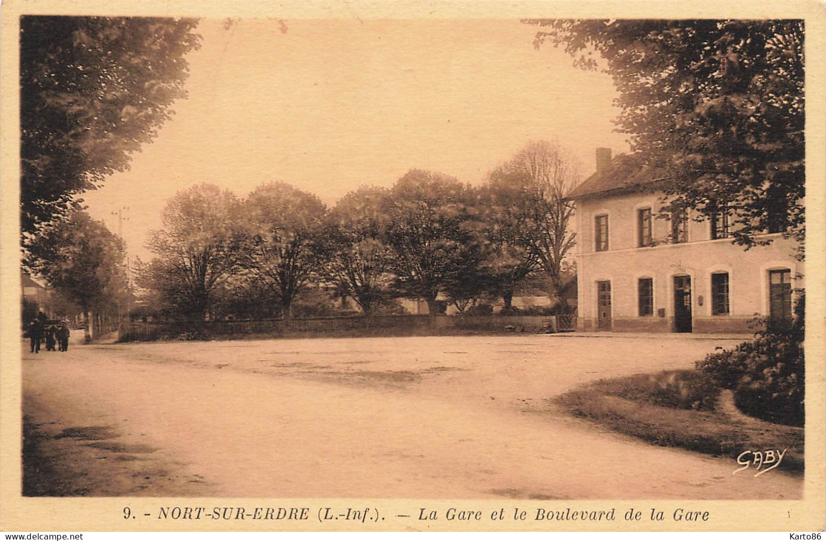 Nort Sur Erdre * La Gare Et Le Boulevard De La Gare * Ligne Chemin De Fer - Nort Sur Erdre