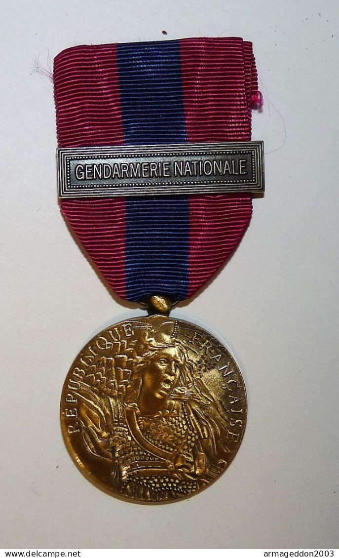 AUTHENTIQUE Medaille De Gendarmerie Francaise TBE - Police & Gendarmerie