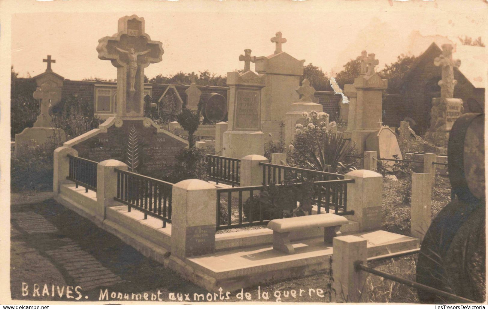 Belgique - Waremme - Monument Aux Morts De La Guerre - Carte Photo - Carte Postale Ancienne - Waremme