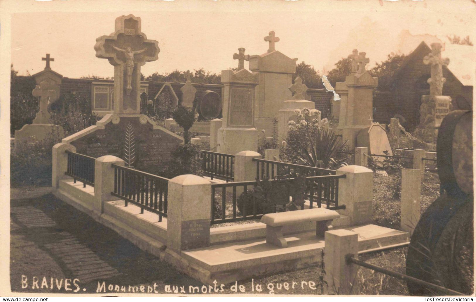 Belgique - Waremme - Monument Aux Morts De La Guerre - Carte Photo - Carte Postale Ancienne - Borgworm