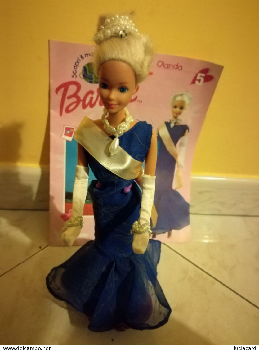 BARBIE DOLL OLANDA SCOPRI IL MONDO - Barbie
