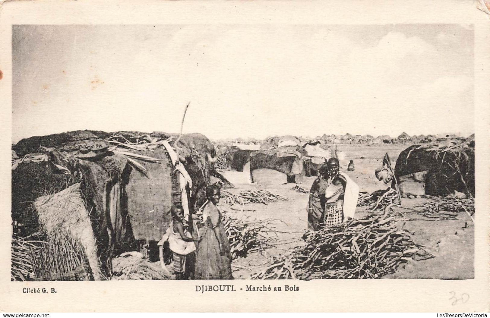 Djibouti - Marché Au Bois - Animé - Indigène - Cliché G.B. -  Carte Postale Ancienne - Djibouti