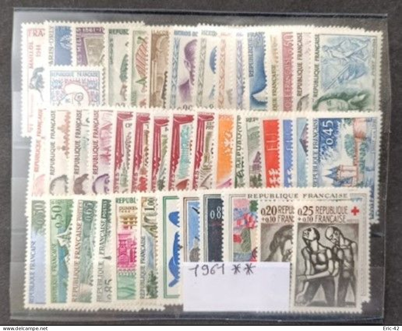 ANNEE 1961 COMPLETE (44 Timbres) NEUF** MNH - 1960-1969