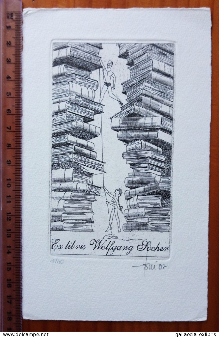 Ex-libris Hans-Otto Mempel, 2007. Femme Nu Livre Escalade. Exlibris Mempel, 2007. Girl Nude Book Climbing - Bookplates