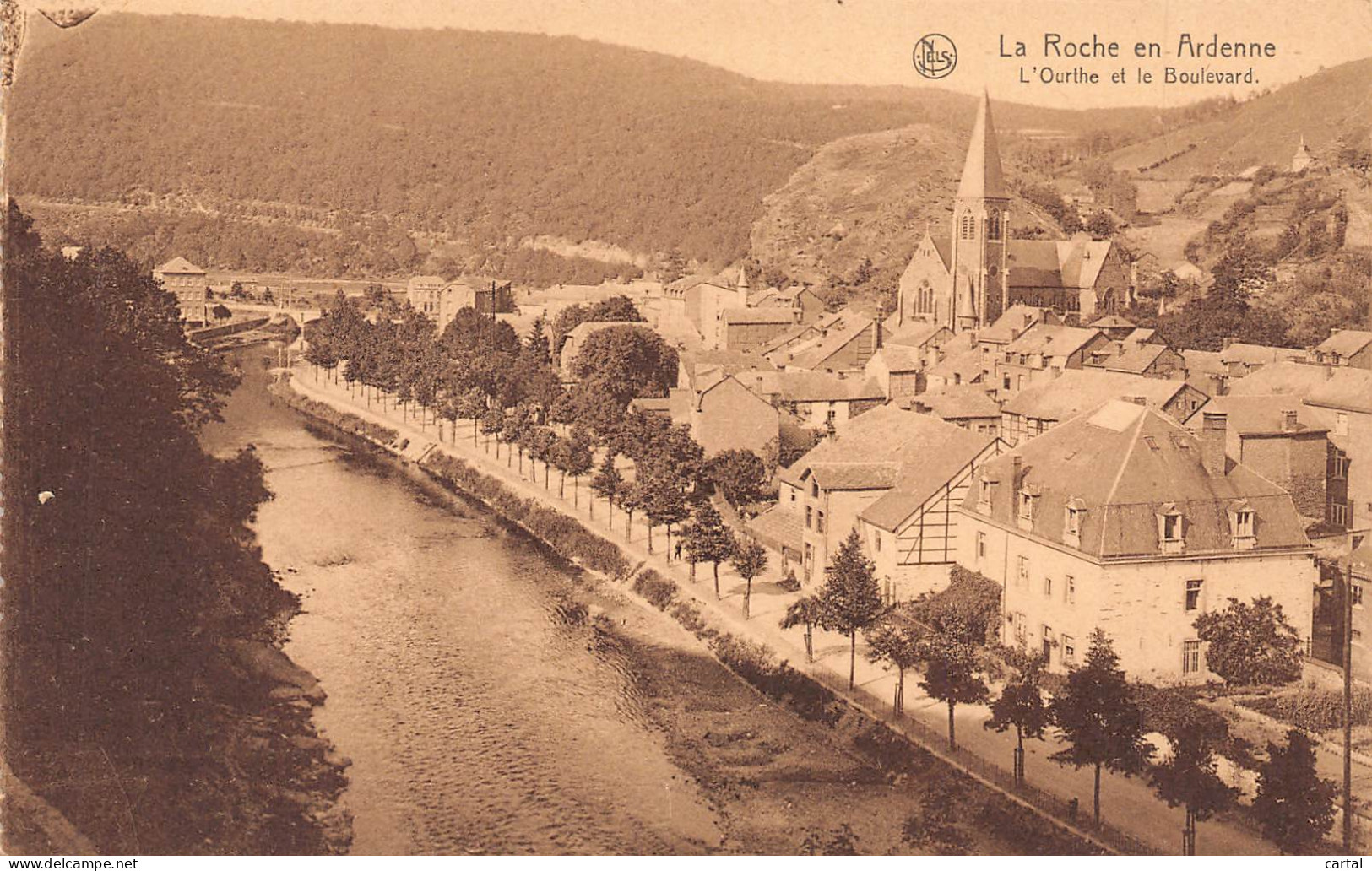 LA ROCHE En ARDENNE - L'Ourthe Et Le Boulevard - La-Roche-en-Ardenne