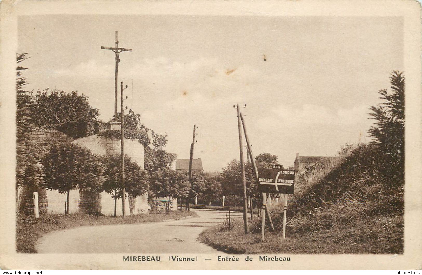VIENNE  MIREBEAU - Mirebeau