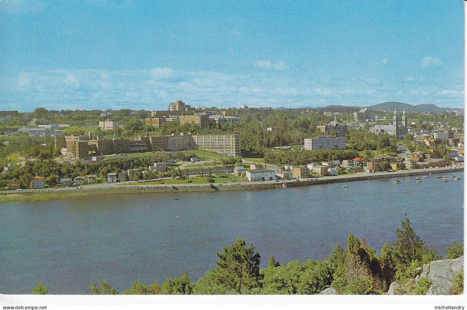 Carte Postal (123227) Chicoutimi PQ L’Institut Du Bon Conseil 4 Oct 1964 Timbre 4c CDN Avec écriture - Chicoutimi