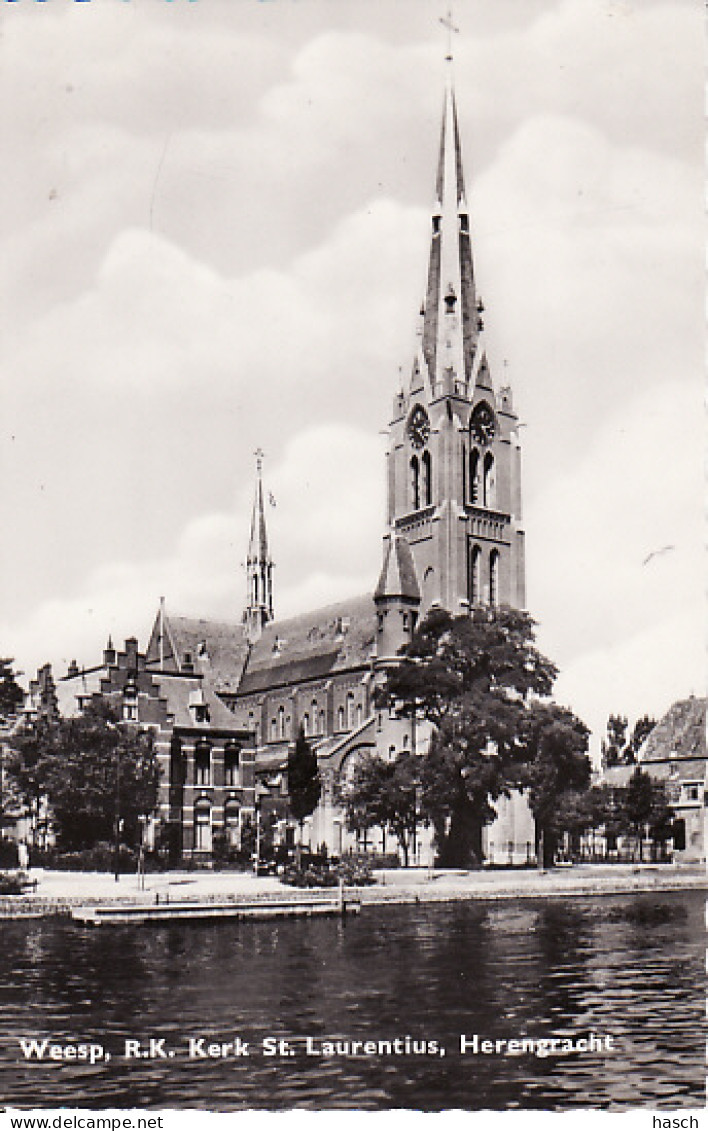 2771	31	Weesp, R. K. Kerk St. Laurentius, Herengracht - Weesp