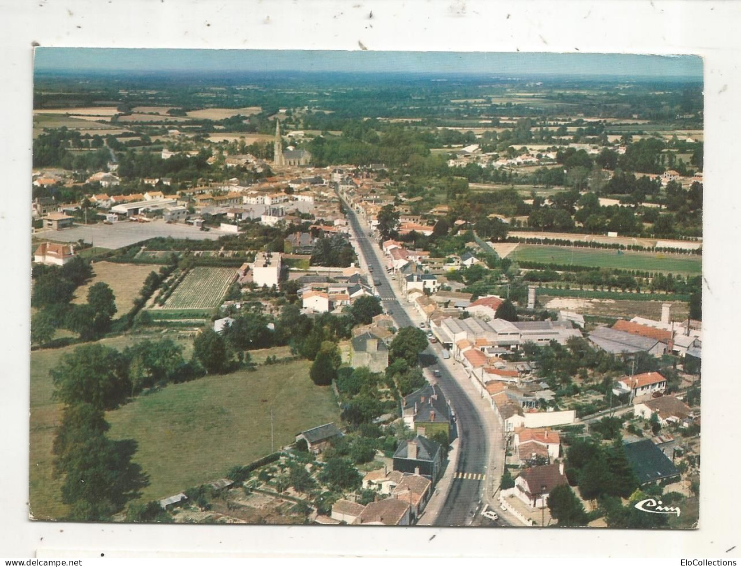 Cp, 85 , LA MOTHE ACHARD, Vue Générale Aérienne, Ed. Combier, écrite 1979 - La Mothe Achard