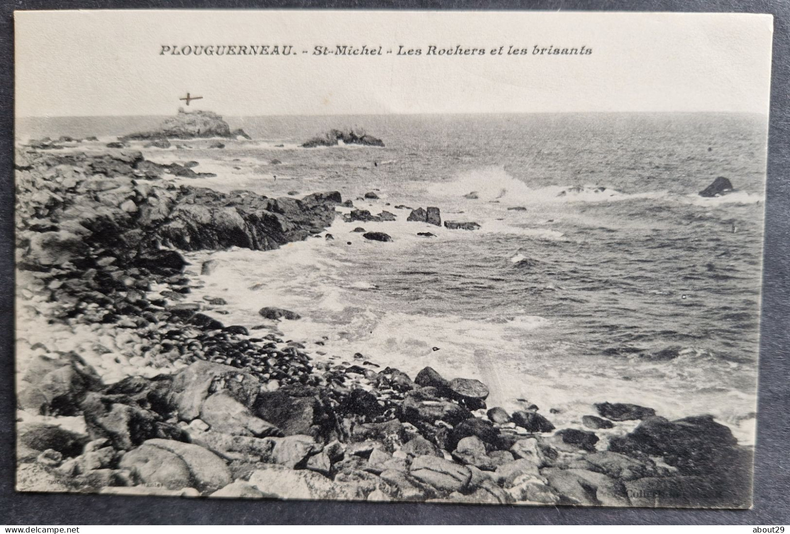 CPA 29 PLOUGUERNEAU - RARE - St. Michel- Les Rochers Et Les Brisants - Edit. Illisible - Réf Q 256 - Plouguerneau