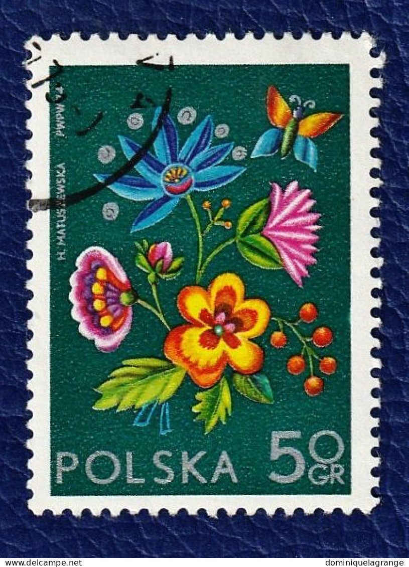 8 timbres de Pologne "fleurs" de 1964 à 1974