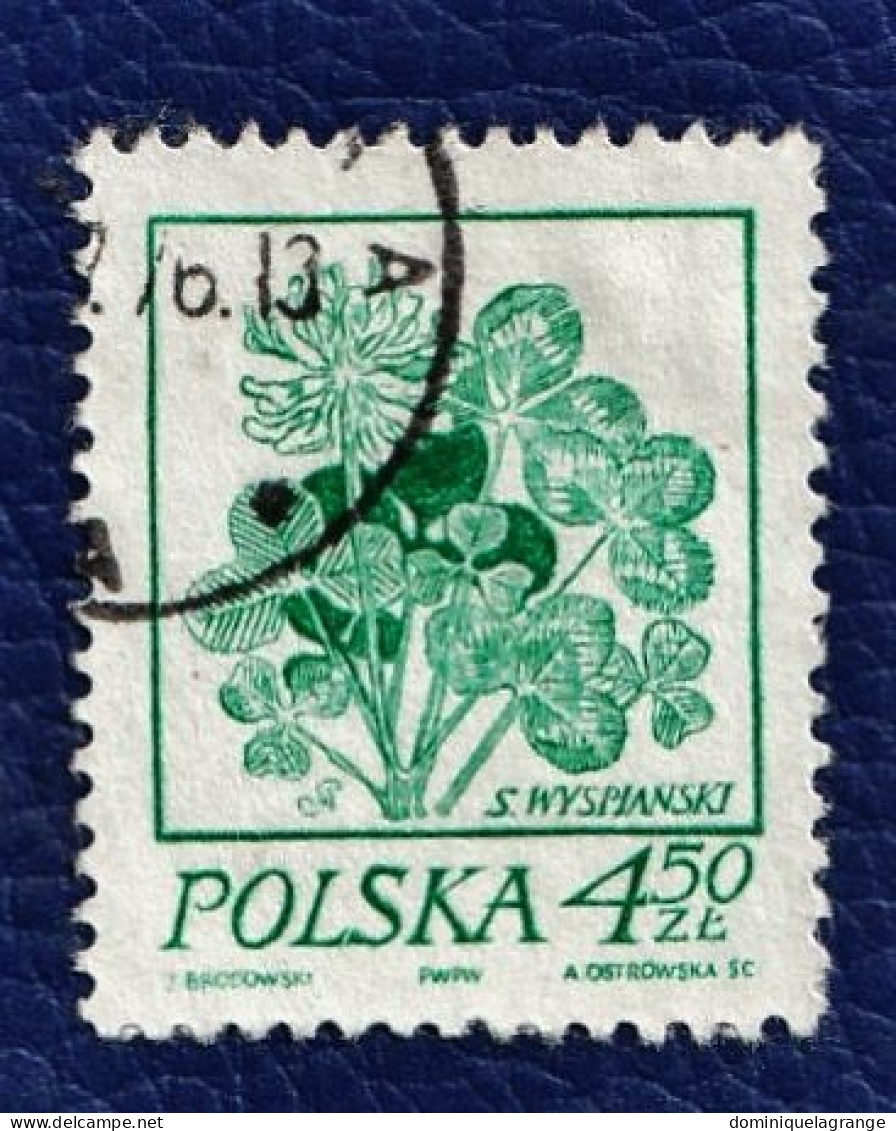 8 timbres de Pologne "végétaux" de 1965 à 1974