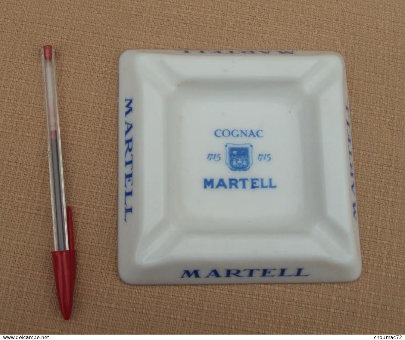 027, Cendrier Cognac Martell En Opaline, Bon état, Frais De Port Au Tarif De La Poste - Vetro