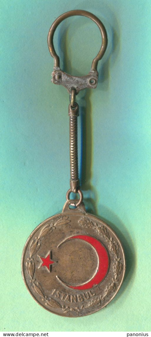 Basketball Pallacanestro Baloncesto - International Tournament 1953. Istanbul Turkey, Old Keychain Keyring - Uniformes, Recordatorios & Misc