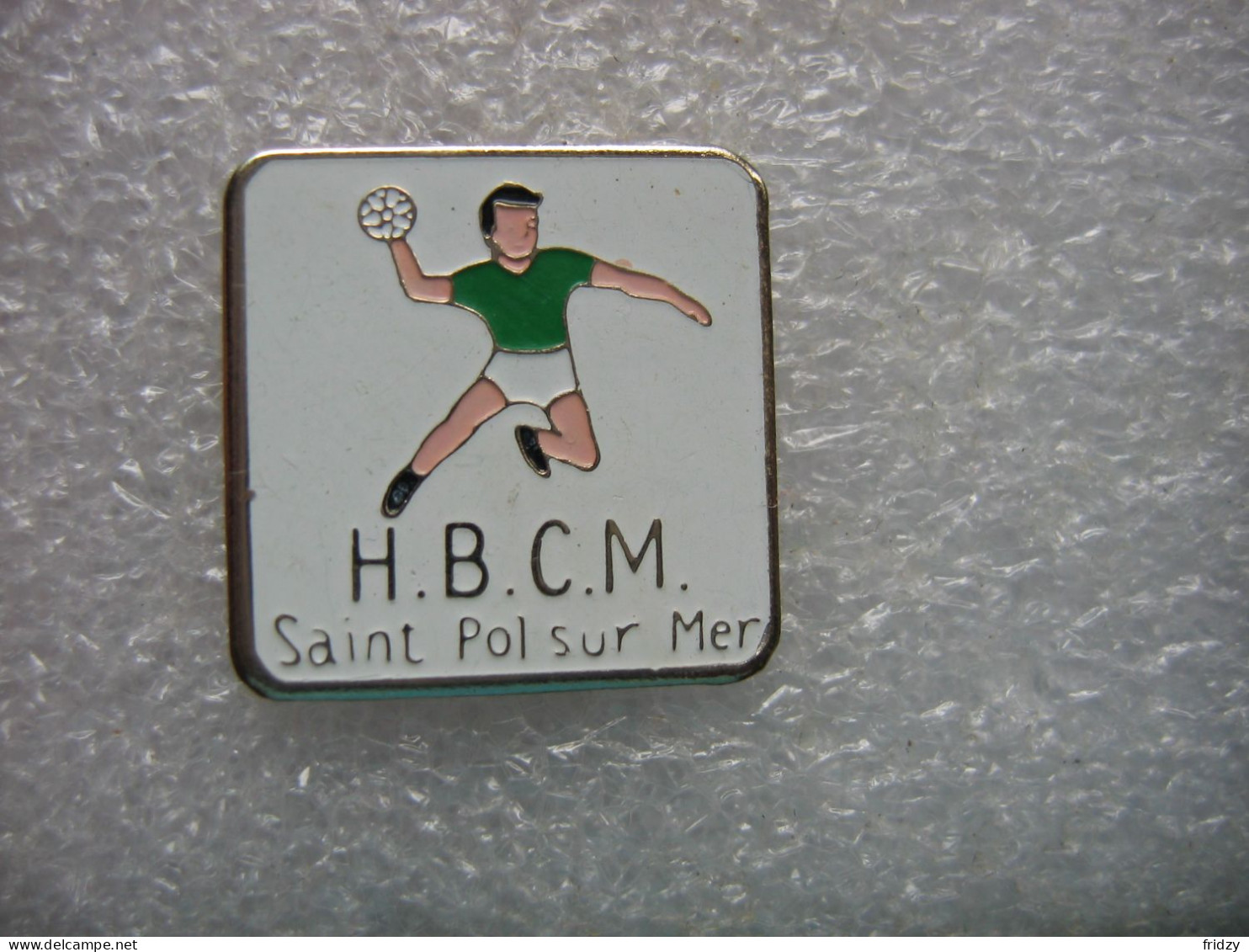 Pin's Du Club De Handball HBCM De Saint Pol Dur Mer - Pallamano