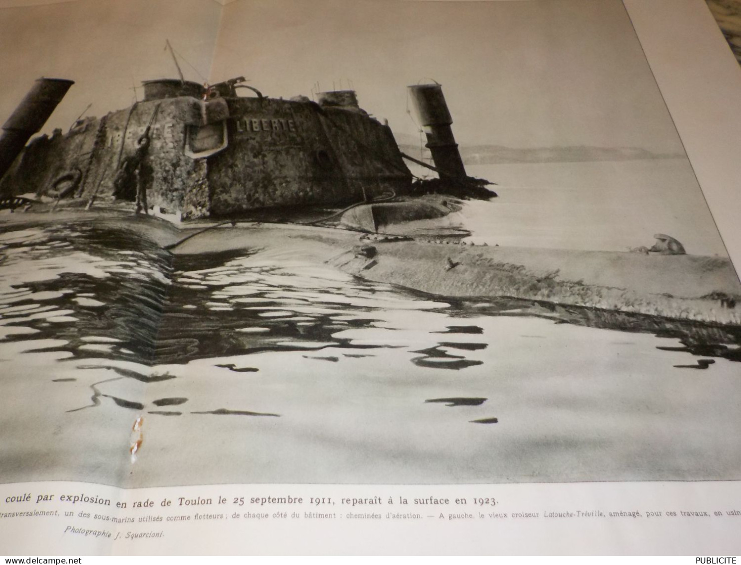 PHOTO UN REVENANT CUIRASSE LIBERTE A TOULON 1923 - Boten