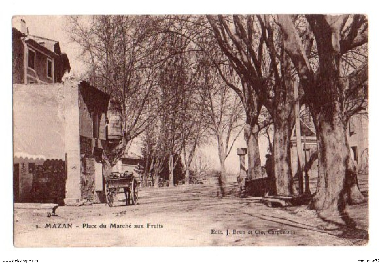 (84) 212, Mazan, Brun 2, Place Marché Au Fruits - Mazan