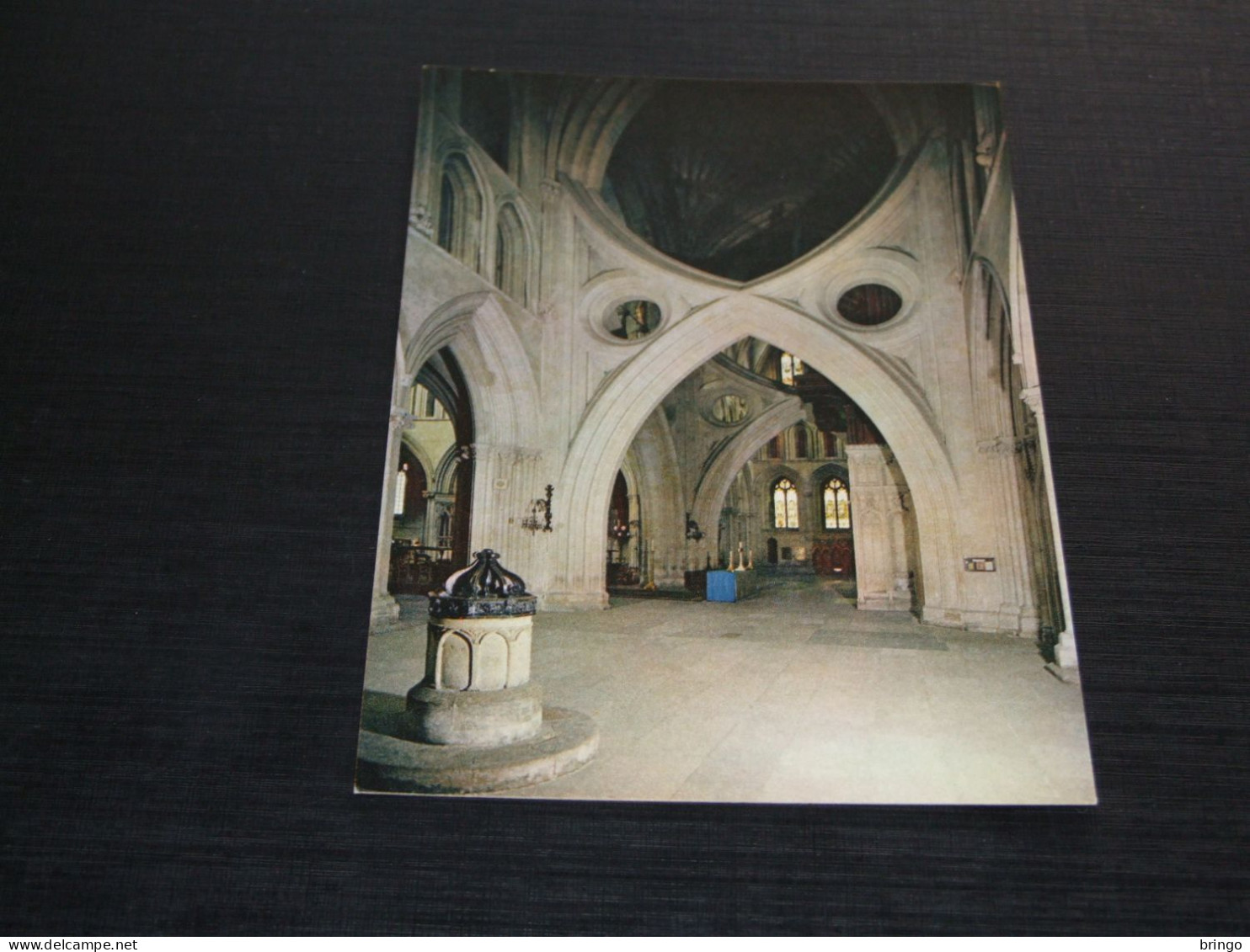 62848-             ENGLAND, WELLS CATHEDRAL, SOMERSET, THE FONT AND INVERTED ARCHES - Wells