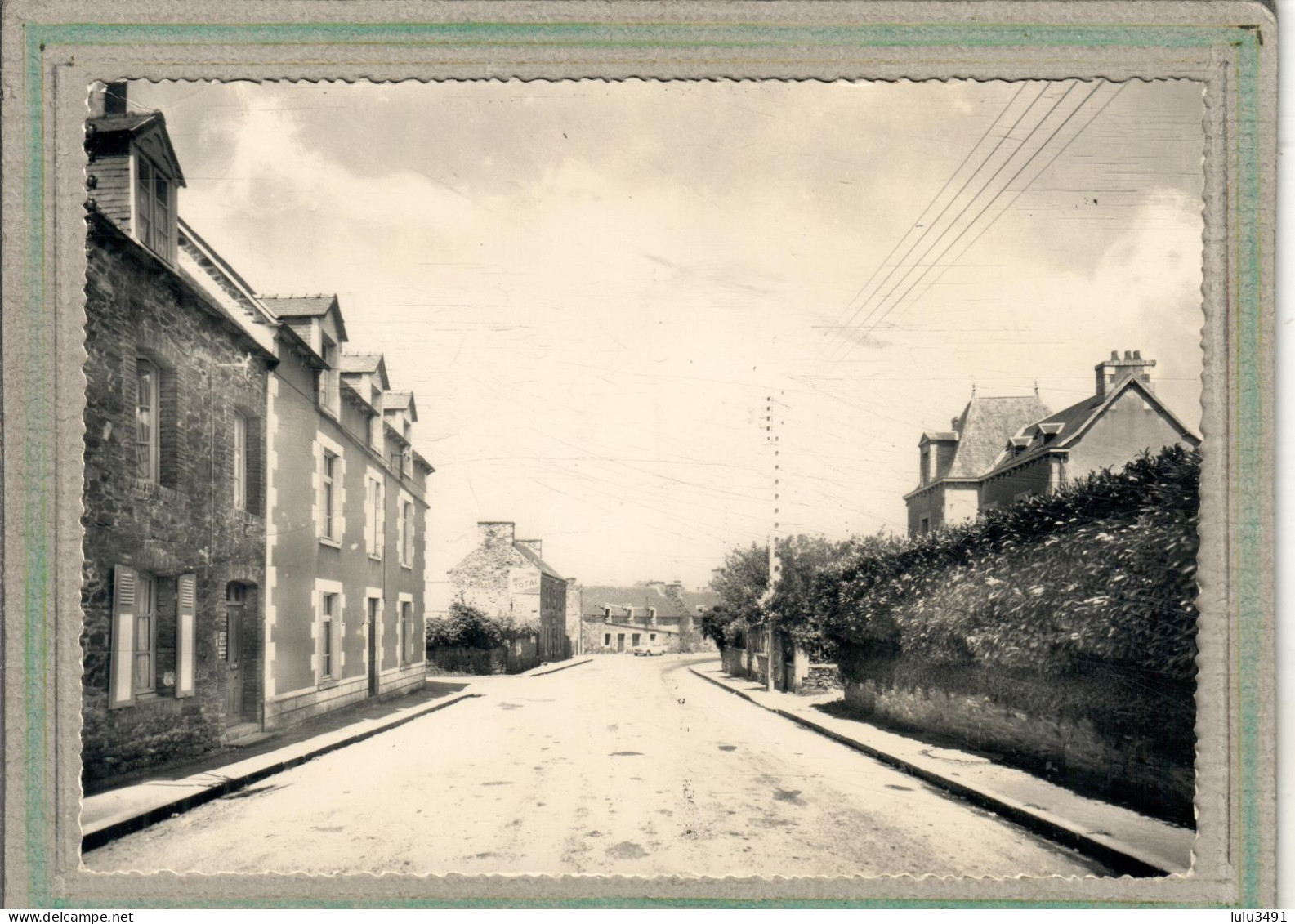 CPSM Dentelée (22) LANVOLLON - Aspect Du Quartier De L'ancienne Gare - 1950 / 60 - Lanvollon