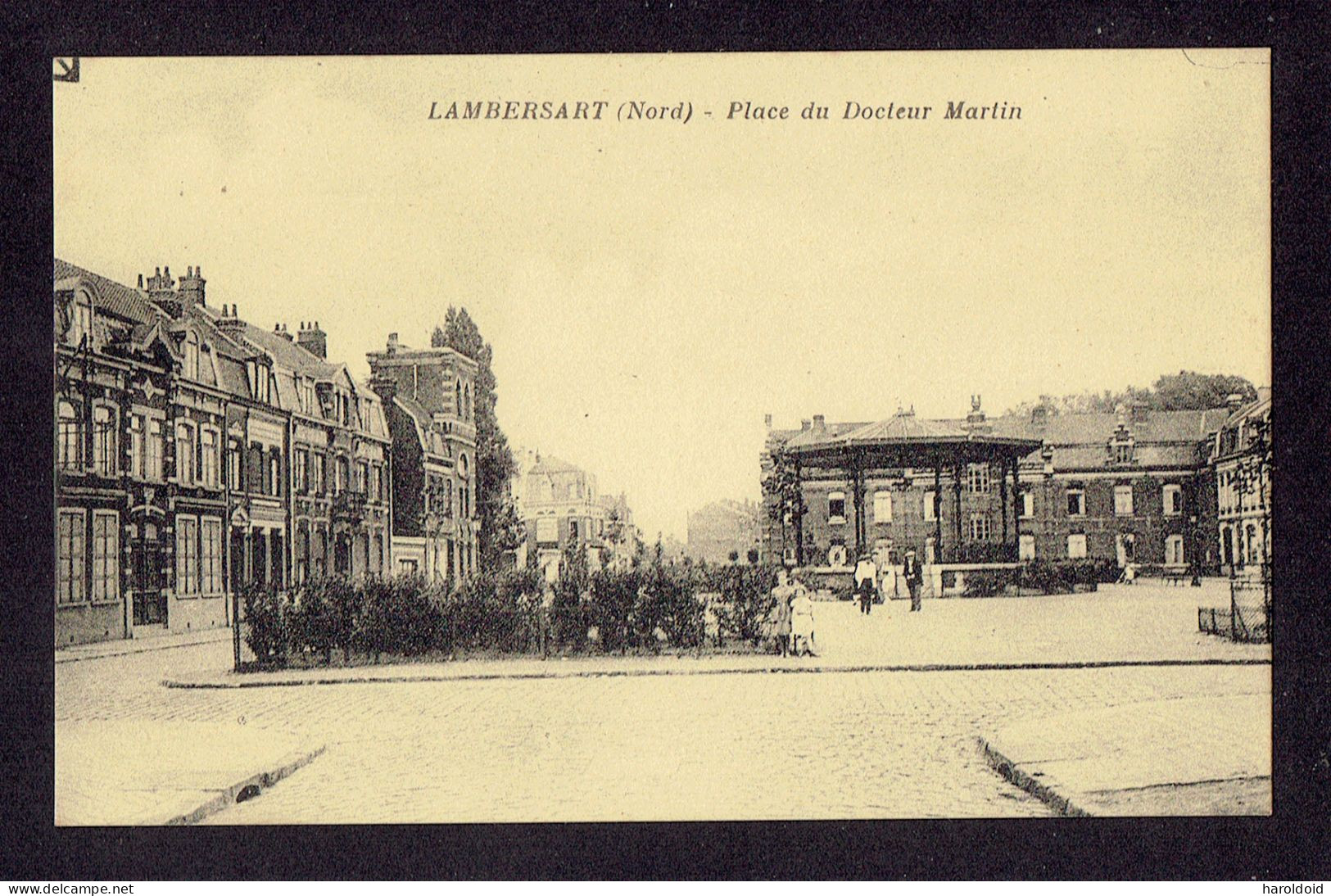 CPA 59 - LAMBERSART - PLACE DU DOCTEUR MARTIN - Lambersart