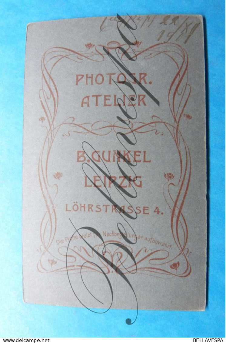 C.D.V. -Photo-Carte De Visite  Studio Atelier B.GUNKEL Leipzig 1901 - Identifizierten Personen