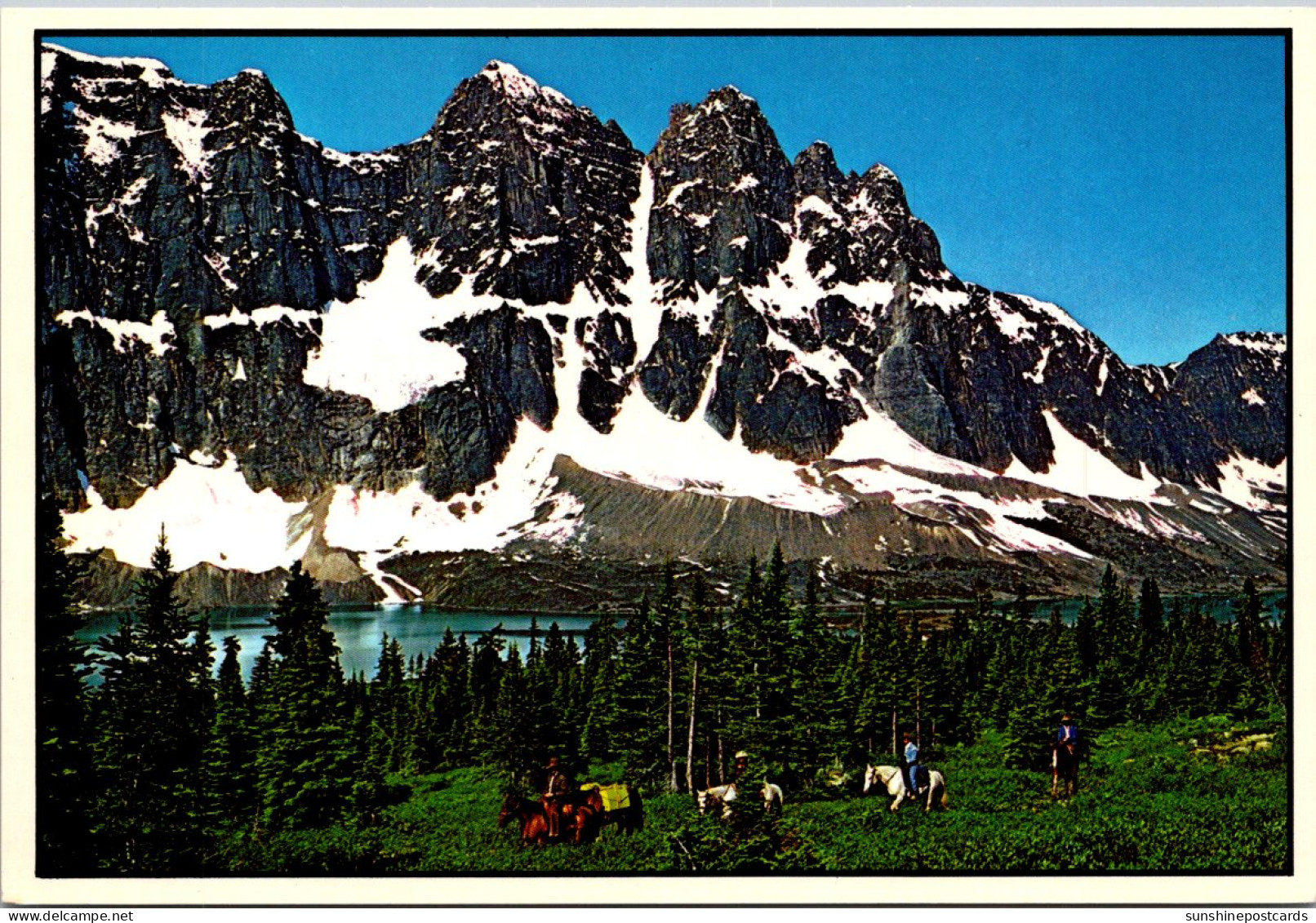 Canada Jasper National Park Tonquin Valley Trail Riders In The Canadian Rockies - Jasper